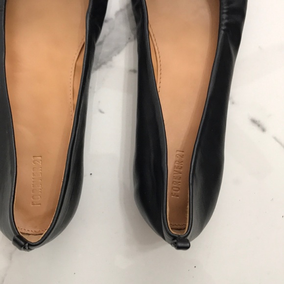 Forever 21 black flats - Picture 4 of 5